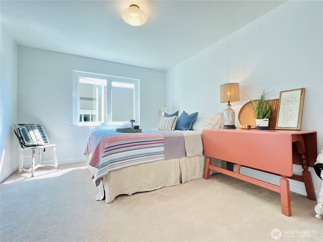 Property photo for 1800 Taylor Avenue N #406, Seattle photo 5