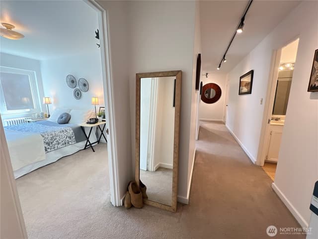 Property photo for 1800 Taylor Avenue N #406, Seattle photo 2