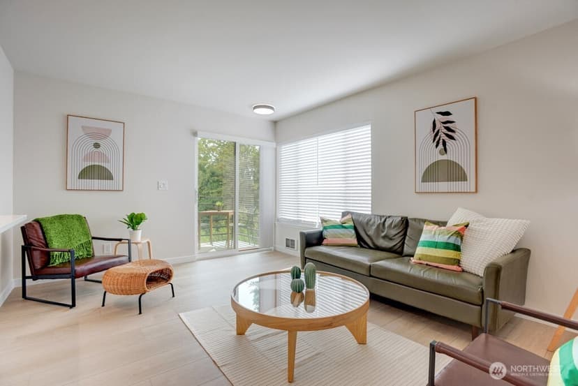 Property photo for 1312 6th Avenue N #9, Seattle photo 11