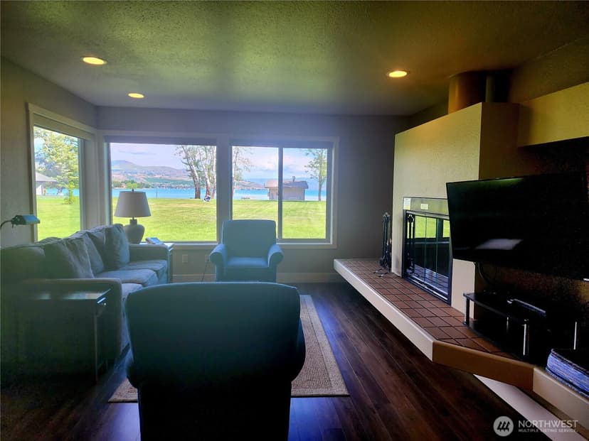 Property photo for 1 Beach 532-D, Manson photo 8