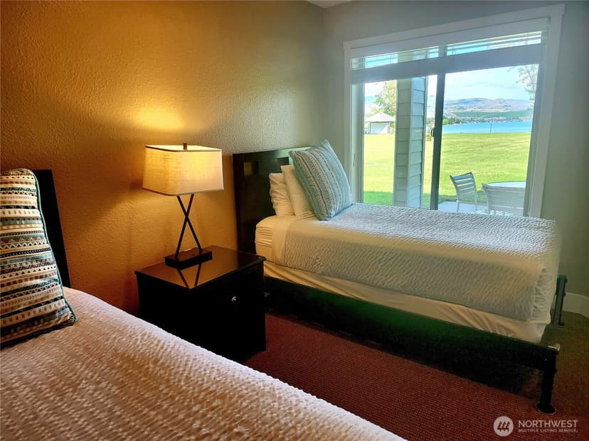 Property photo for 1 Beach 532-D, Manson photo 15