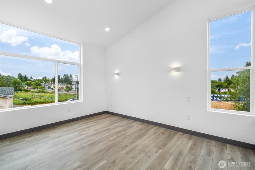 Property photo for 8612 42nd Avenue S #B, Seattle photo 10
