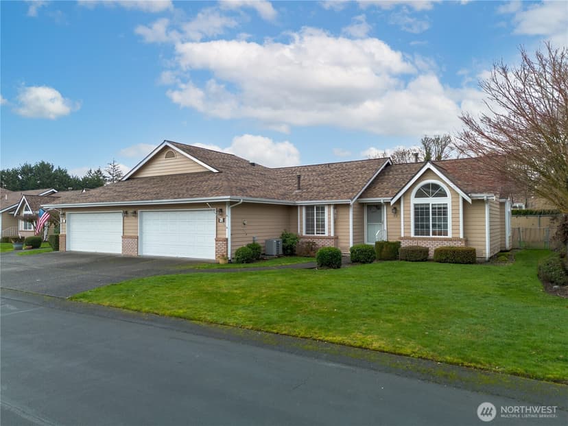 Property photo for 33 Lakewood Oaks Drive SW, Lakewood photo 28