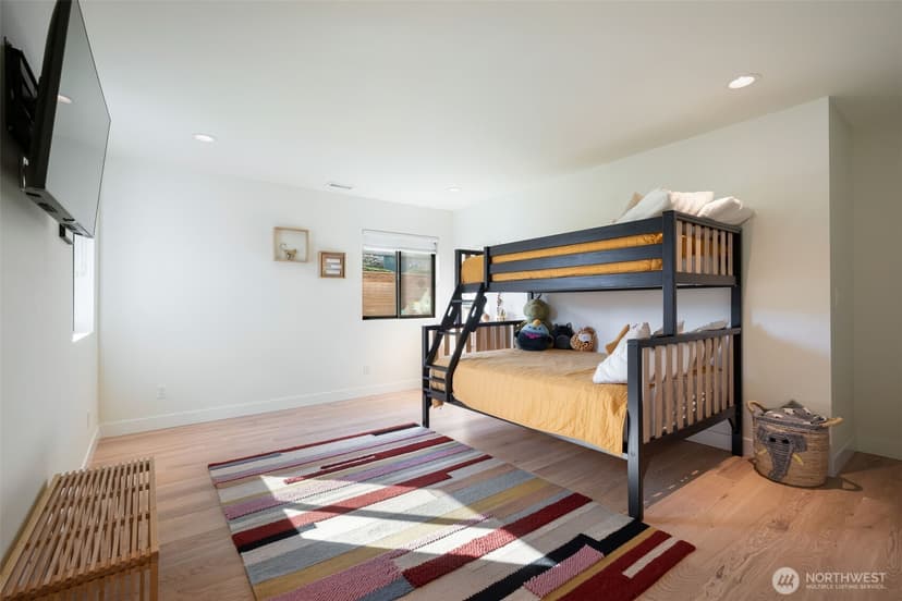 Property photo for 11062 Auburn Avenue S, Seattle photo 16