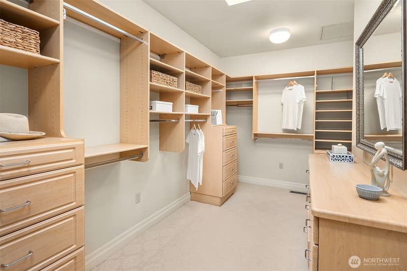Property photo for 2629 46th Avenue W, Seattle photo 26