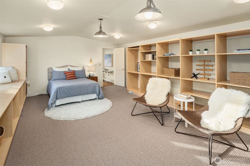 Property photo for 2629 46th Avenue W, Seattle photo 29
