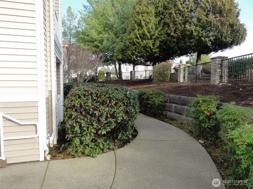 Property photo for 10008 186th Street E #102, Puyallup photo 13