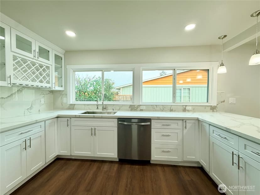 Property photo for 3716 S Gunnison Street, Tacoma photo 14