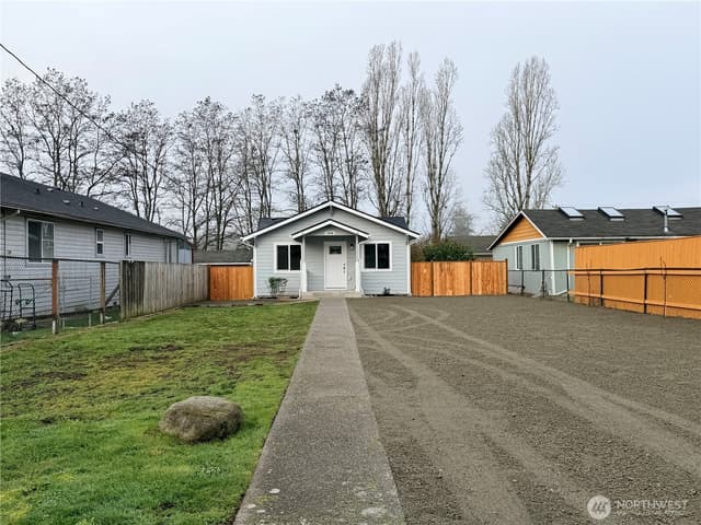 Property photo for 3716 S Gunnison Street, Tacoma photo 2