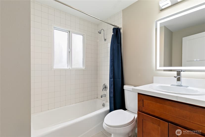 Property photo for 6540 Ardmore Drive SW, Lakewood photo 14
