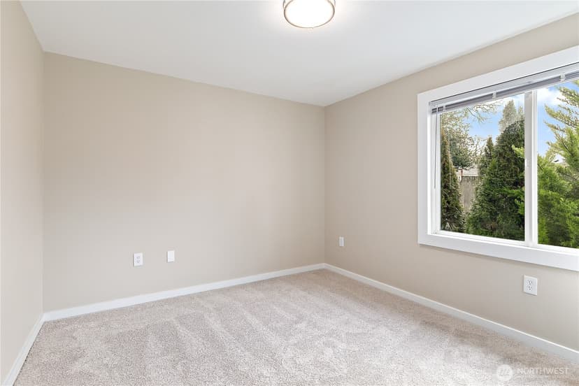 Property photo for 6540 Ardmore Drive SW, Lakewood photo 12