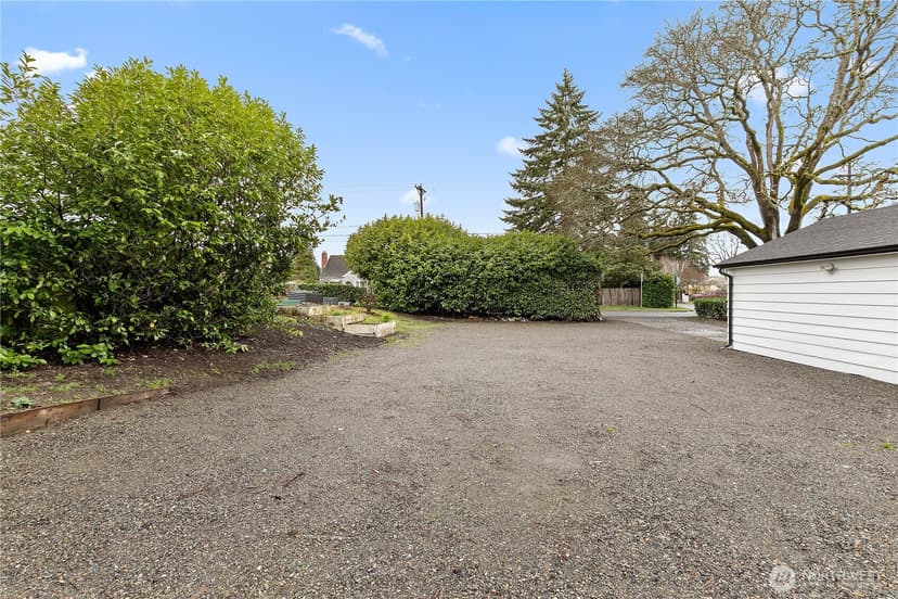 Property photo for 6540 Ardmore Drive SW, Lakewood photo 24