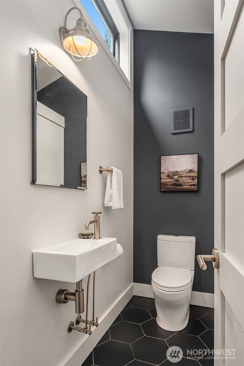 Property photo for 10100 SW Quartermaster Drive, Vashon photo 17