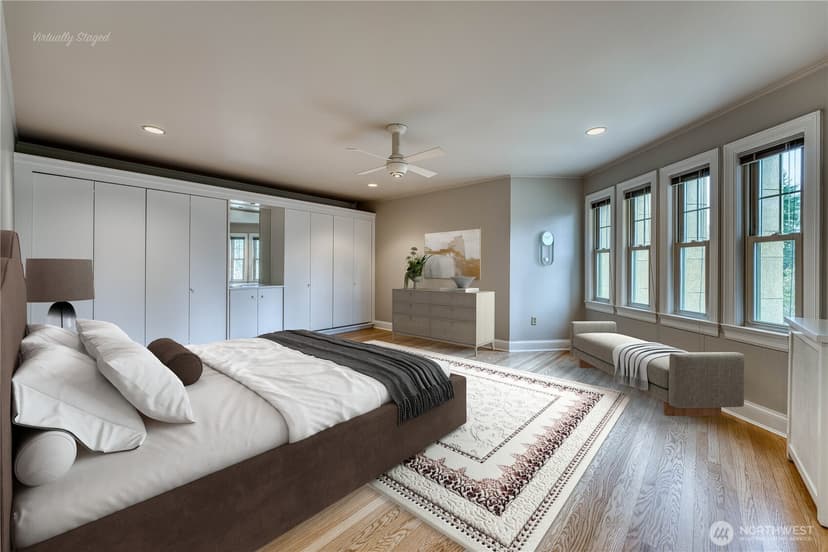 Property photo for 5810 Cowen Place NE #301, Seattle photo 6