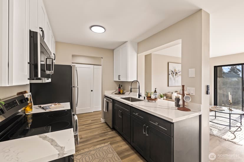 Property photo for 13201 Linden Avenue N #306A, Seattle photo 6