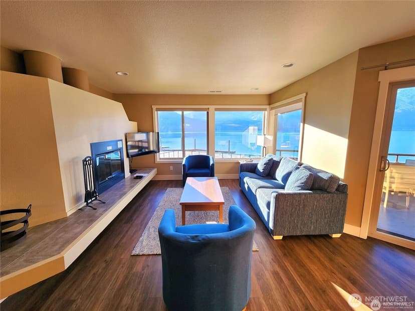 Property photo for 1 Lakeside 708-K, Manson photo 8