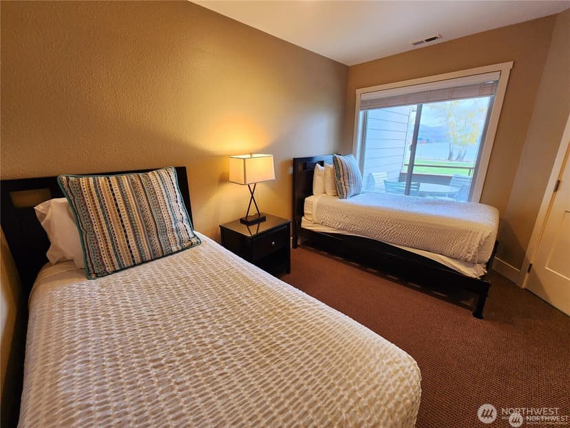 Property photo for 1 Beach 537-G, Manson photo 16