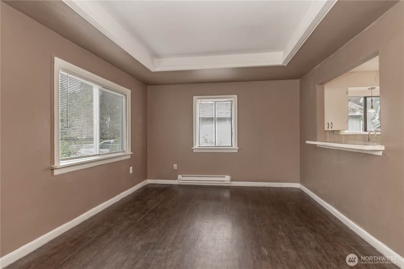 Property photo for 14413 Portland Avenue SW, Lakewood photo 6