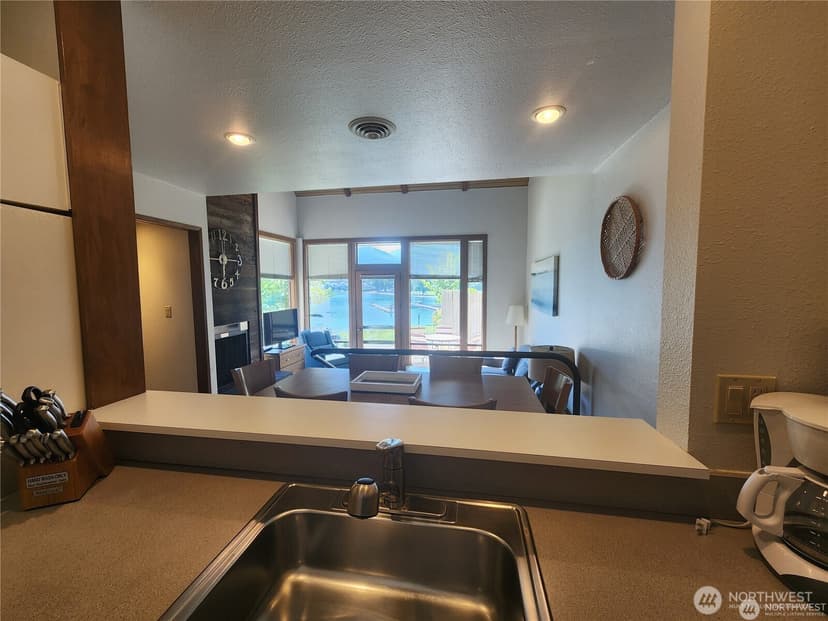Property photo for 1 Nekquelekin 426-D, Manson photo 8