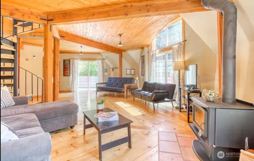 Property photo for 17051 Chumstick Highway, Leavenworth photo 4