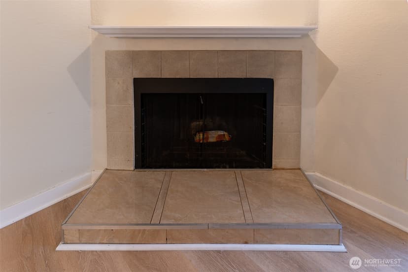 Property photo for 16817 Larch Way #D201, Lynnwood photo 13