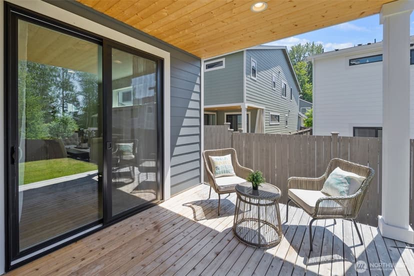 Property photo for 19365 139th Place SE, Renton photo 35