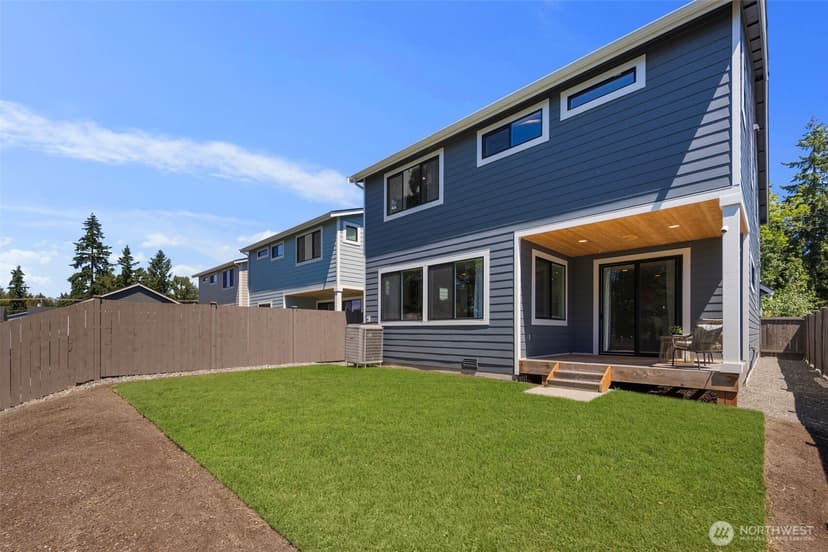 Property photo for 19365 139th Place SE, Renton photo 33