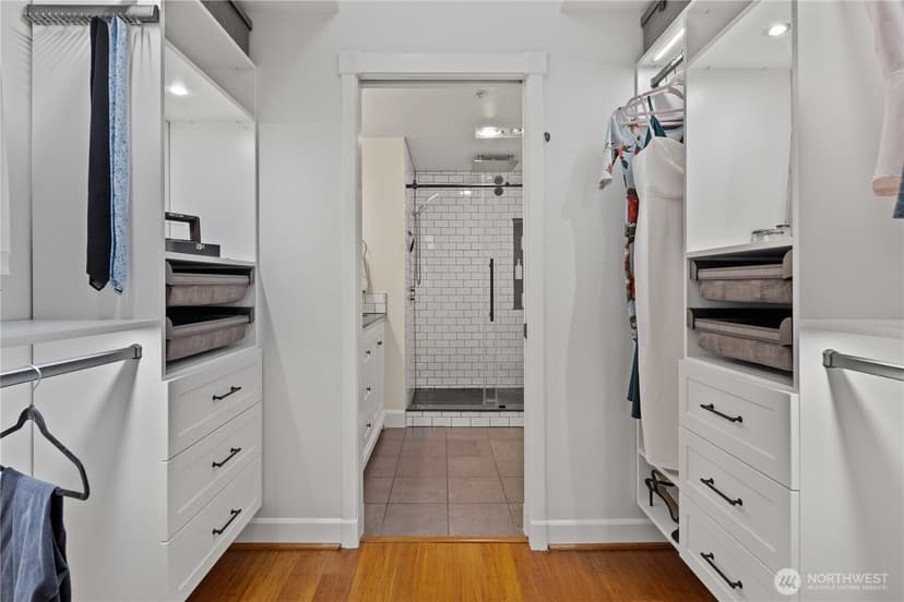 Property photo for 5001 California Avenue SW #202, Seattle photo 22