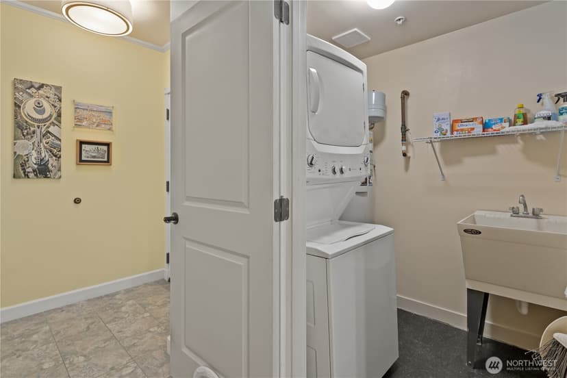Property photo for 5001 California Avenue SW #202, Seattle photo 28