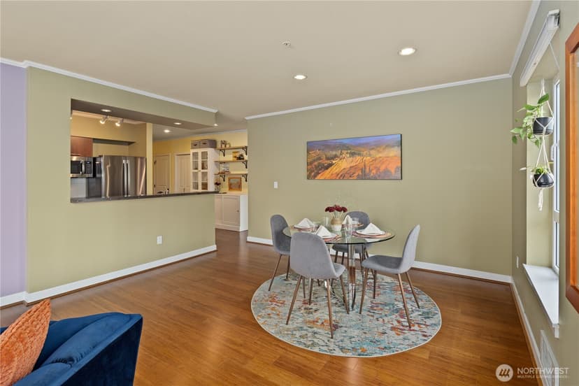 Property photo for 5001 California Avenue SW #202, Seattle photo 9