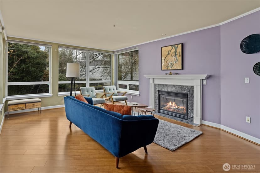 Property photo for 5001 California Avenue SW #202, Seattle photo 6