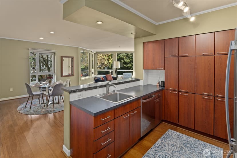 Property photo for 5001 California Avenue SW #202, Seattle photo 16