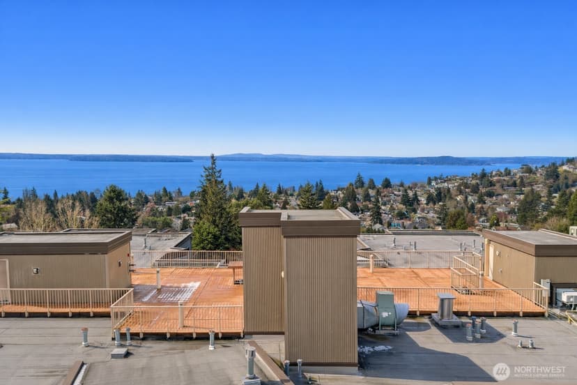 Property photo for 5001 California Avenue SW #202, Seattle photo 30