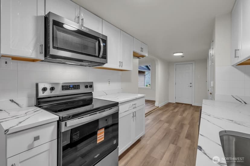 Property photo for 216 K Street SE, Auburn photo 6