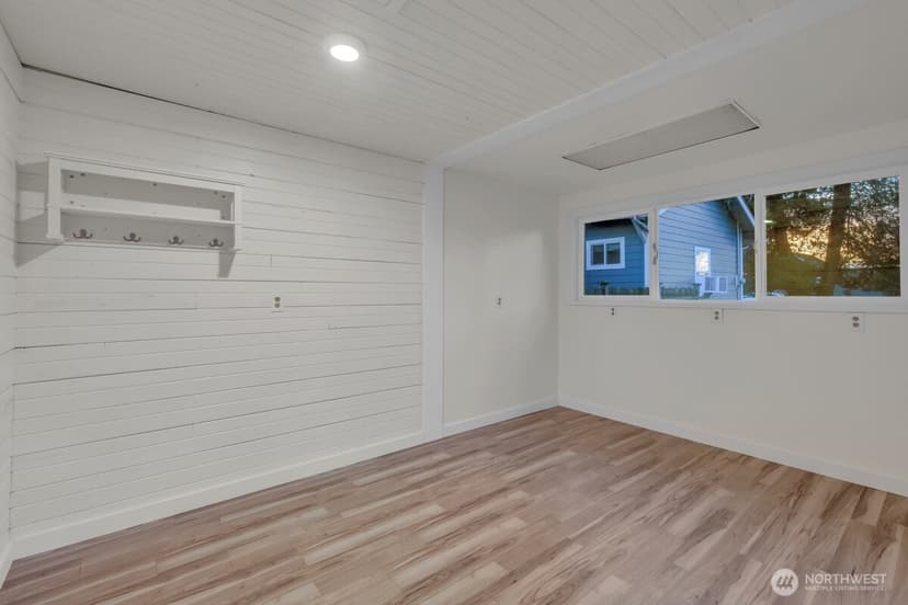 Property photo for 216 K Street SE, Auburn photo 18