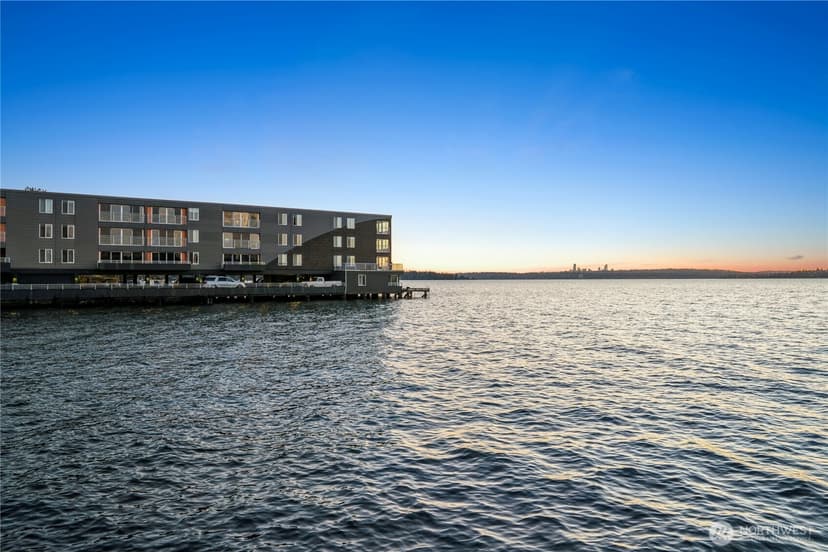 Property photo for 733 Lake Street S #202, Kirkland photo 19
