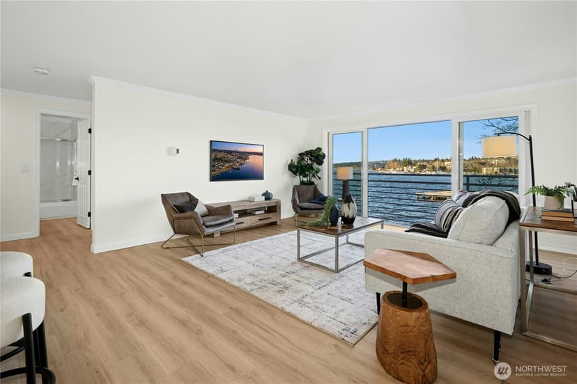 Property photo for 733 Lake Street S #202, Kirkland photo 7