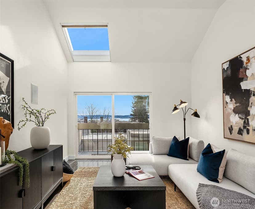 Property photo for 202 W Olympic Place #405, Seattle photo 6