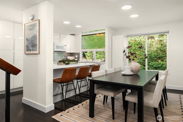 Property photo for 202 W Olympic Place #405, Seattle photo 5