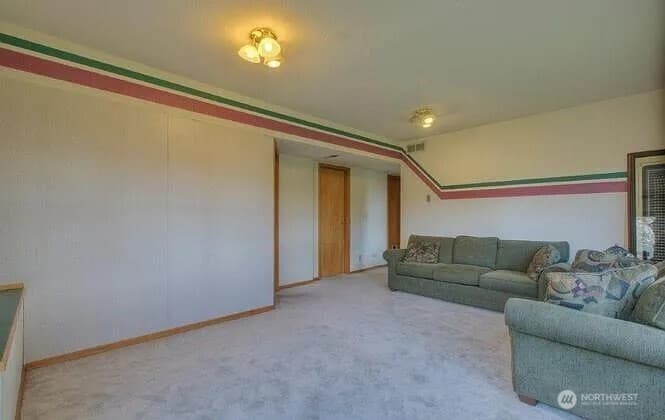 Property photo for 9502 S 200th Street, Kent photo 13
