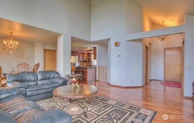 Property photo for 9502 S 200th Street, Kent photo 5
