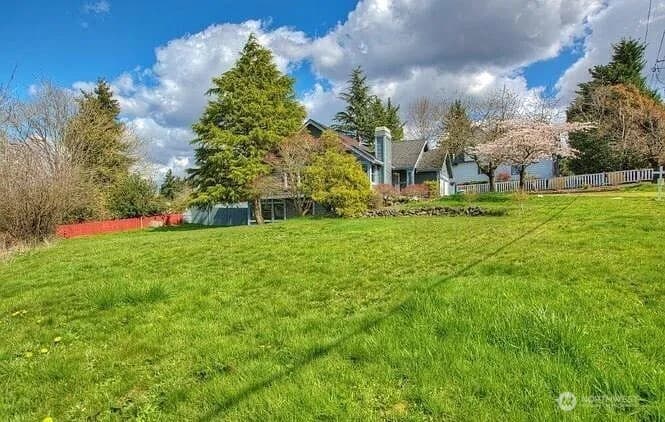 Property photo for 9502 S 200th Street, Kent photo 18