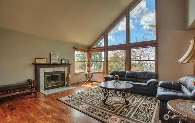 Property photo for 9502 S 200th Street, Kent photo 4