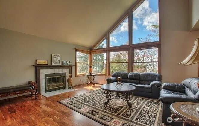 Property photo for 9502 S 200th Street, Kent photo 4