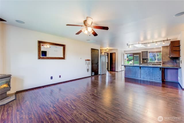 Property photo for 3315 18th Street Pl SW, Puyallup photo 3