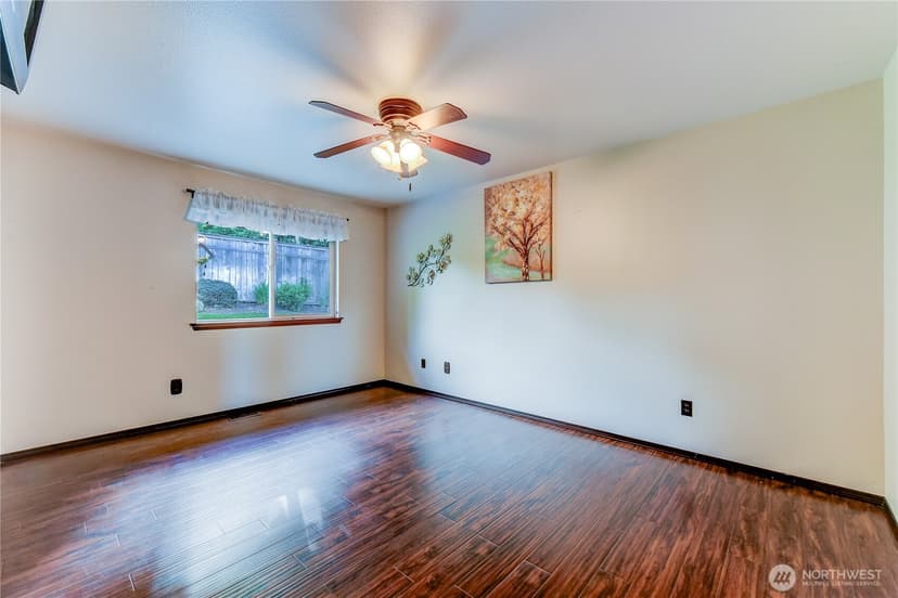 Property photo for 3315 18th Street Pl SW, Puyallup photo 10