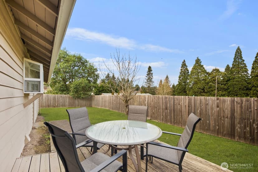 Property photo for 2971 39th Avenue NE, Tacoma photo 27