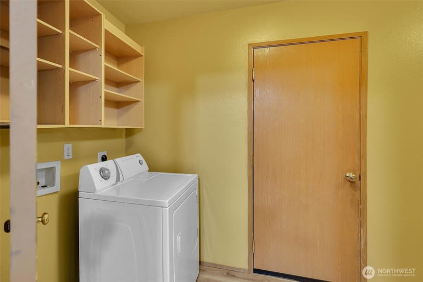 Property photo for 831 SW 364th Place, Federal Way photo 16