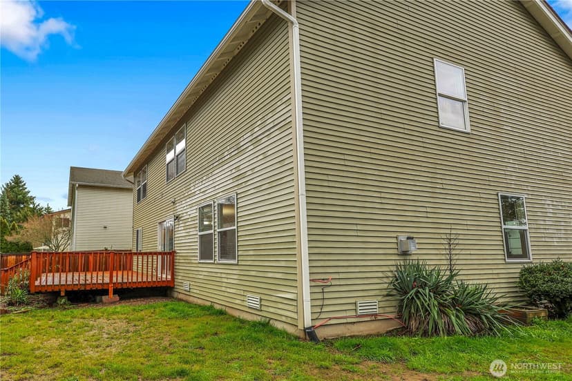 Property photo for 831 SW 364th Place, Federal Way photo 3