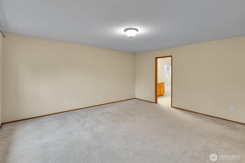 Property photo for 831 SW 364th Place, Federal Way photo 24